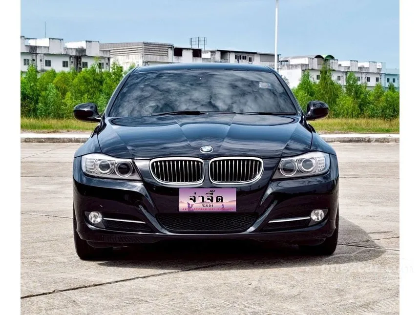 2012 BMW 320i SE Sedan
