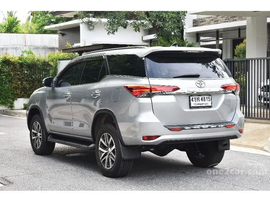 2018 Toyota FORTUNER V SUV
