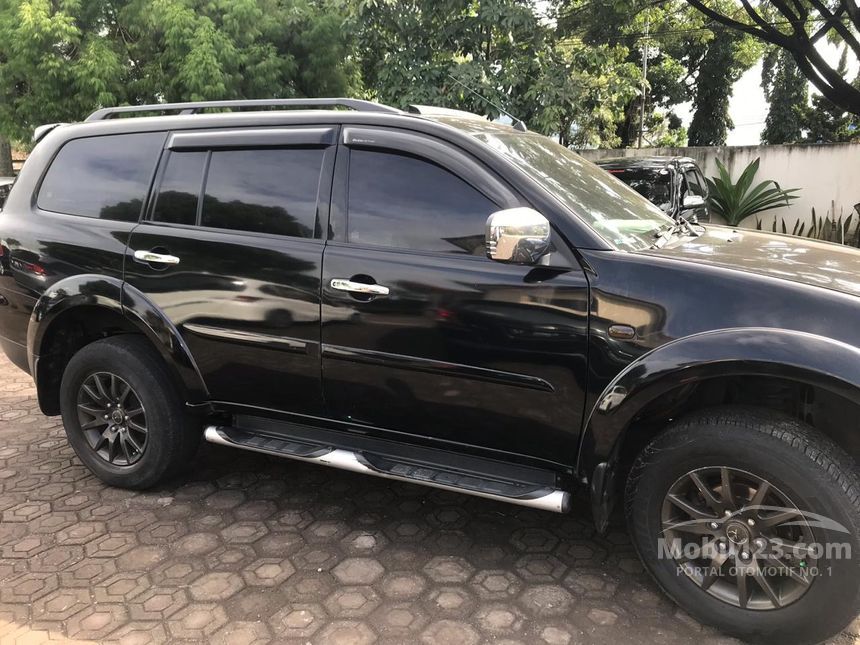 Jual Mobil  Mitsubishi Pajero  Sport 2010  Exceed  2 5 di Jawa 