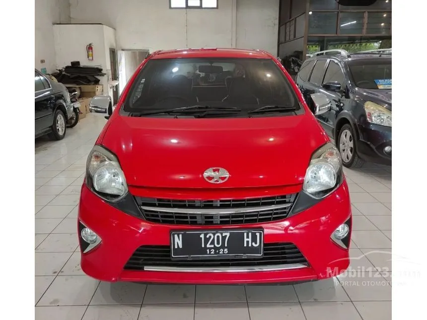 Jual Mobil Toyota Agya 2015 G 1.0 di Jawa Timur Automatic Hatchback Merah Rp 110.000.000