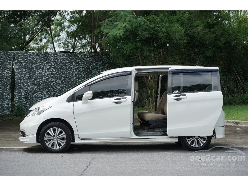 2015 Honda FREED E Wagon