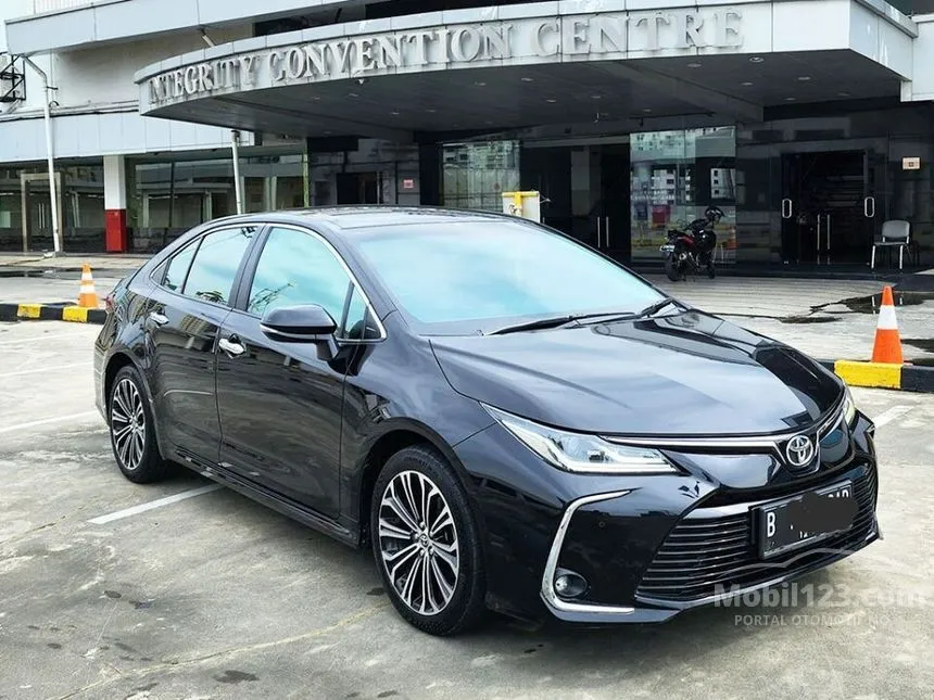 Jual Mobil Toyota Corolla Altis 2020 V 1.8 di DKI Jakarta Automatic Sedan Hitam Rp 319.000.000