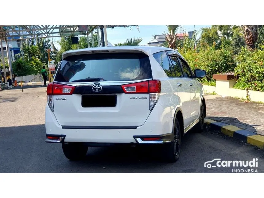 2018 Toyota Kijang Innova Venturer MPV