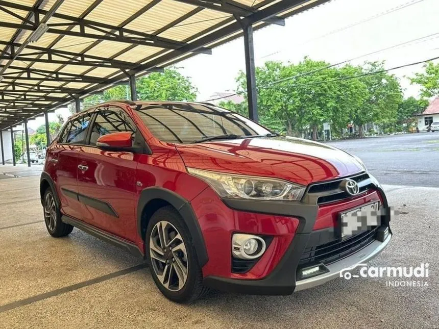 Jual Mobil Toyota Yaris 2017 TRD Sportivo Heykers 1.5 di Jawa Timur Manual Hatchback Merah Rp 197.000.000