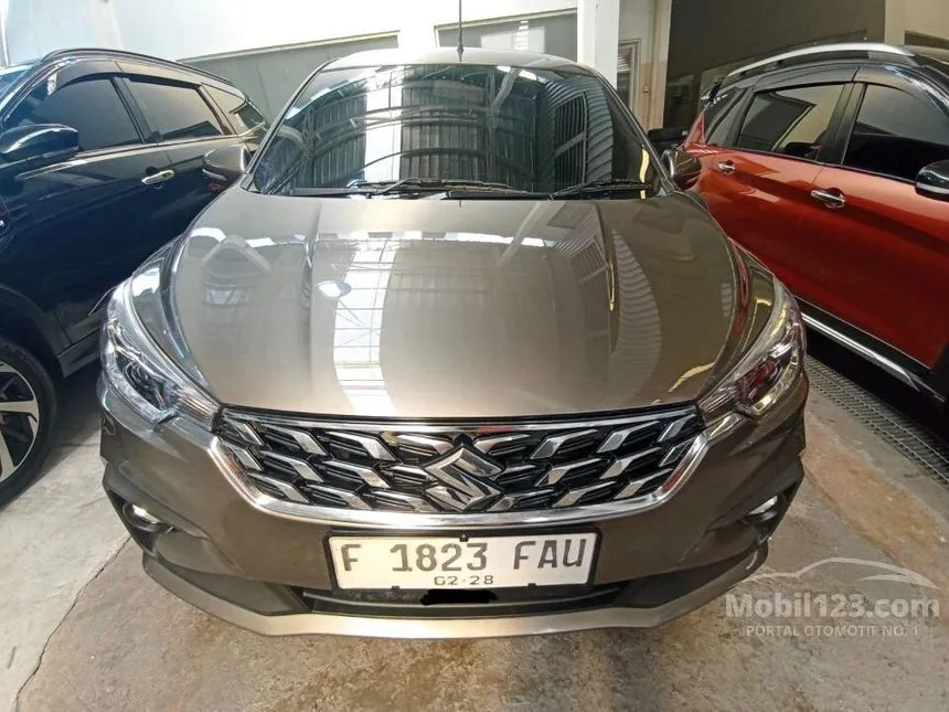 Jual Mobil Suzuki Ertiga 2022 Hybrid GX 1.5 di Jawa Barat Manual MPV Abu