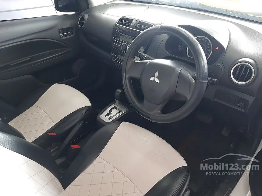 2012 Mitsubishi Mirage GLS Hatchback
