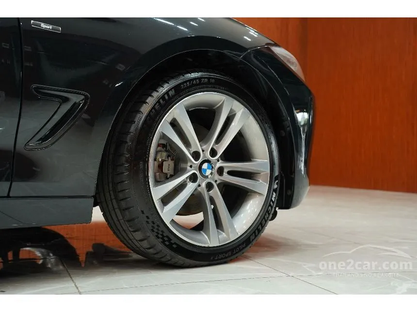2015 BMW 320d Gran Turismo Sport Sedan