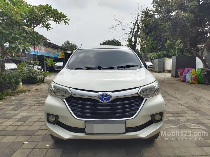 Jual Mobil Toyota Avanza 2015 G 1.5 di Jawa Barat Manual MPV Putih Rp 133.000.000