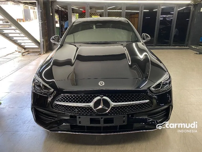 2025 Mercedes-Benz C300 AMG Line Sedan