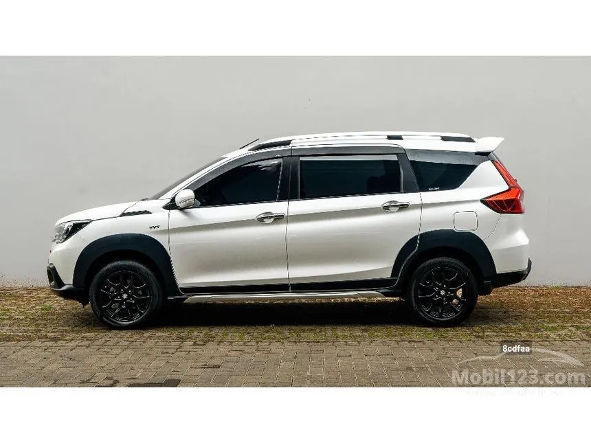 2024 Suzuki XL7 Beta Hybrid SUV