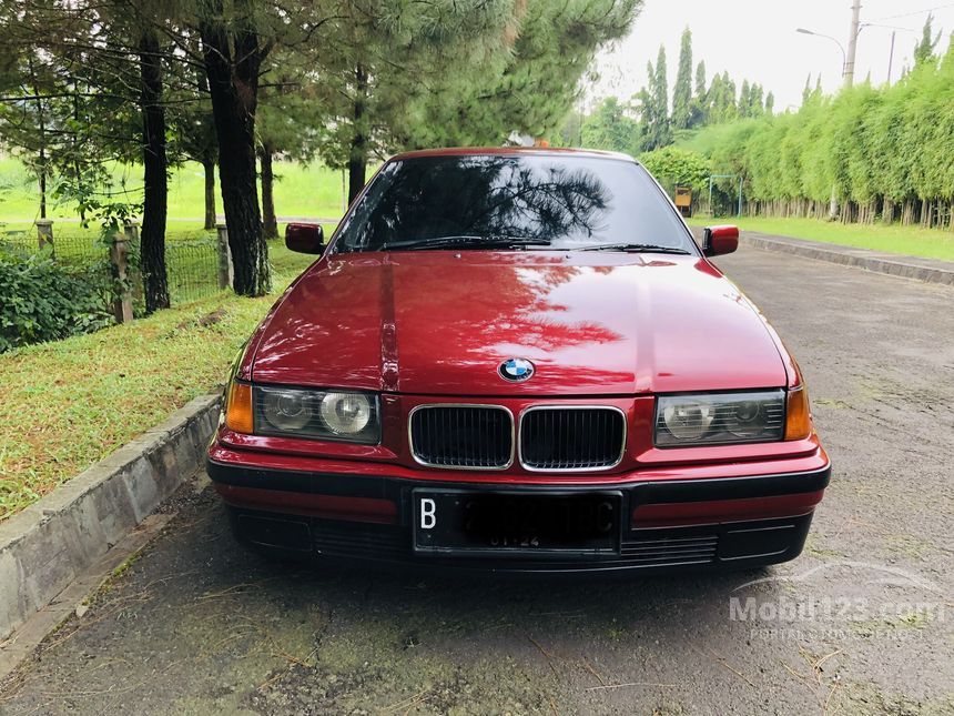 Jual Mobil  BMW  320i  1994 E36 2 0 Manual 2 0 di Jawa Barat 