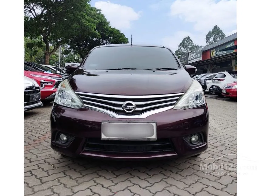 Jual Mobil Nissan Grand Livina 2017 XV 1.5 di Banten Automatic MPV Marun Rp 118.500.000