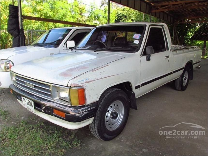 Toyota hilux 1987 года