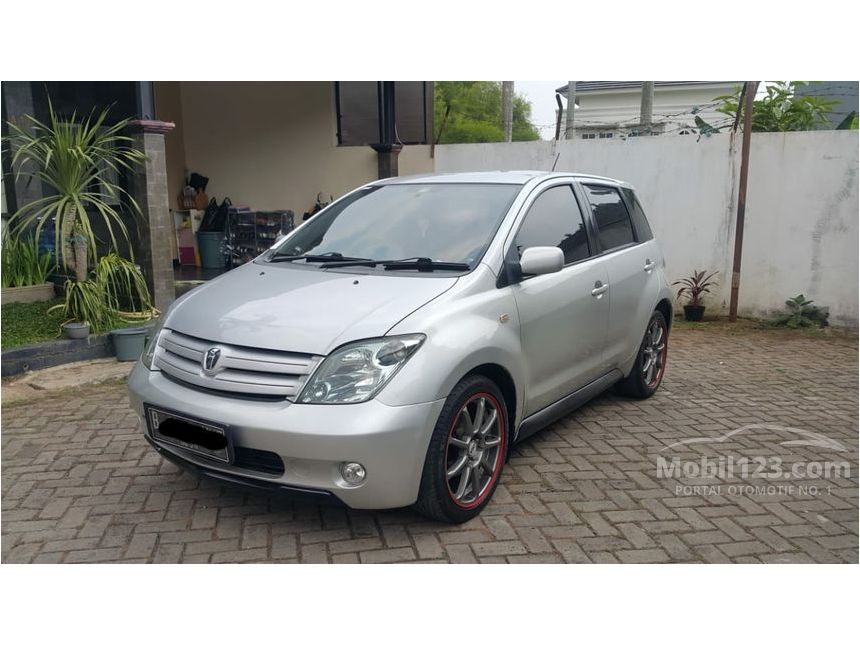 Jual Mobil Toyota IST  2003 XP60 1 5 di Banten Automatic 