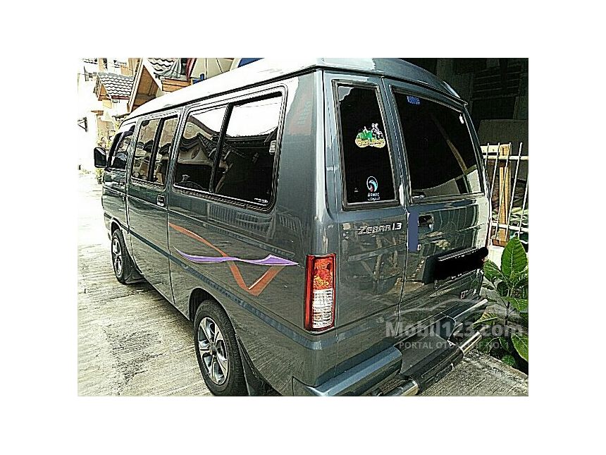 Jual Mobil  Daihatsu  Zebra 1992  1 3 di Jawa Barat Manual 