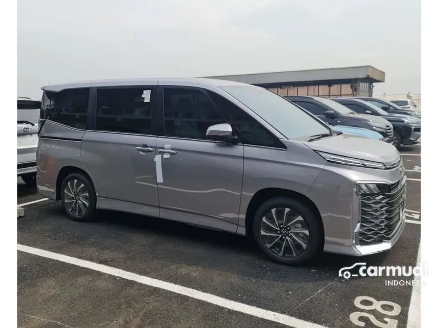 2024 Toyota Voxy Van Wagon