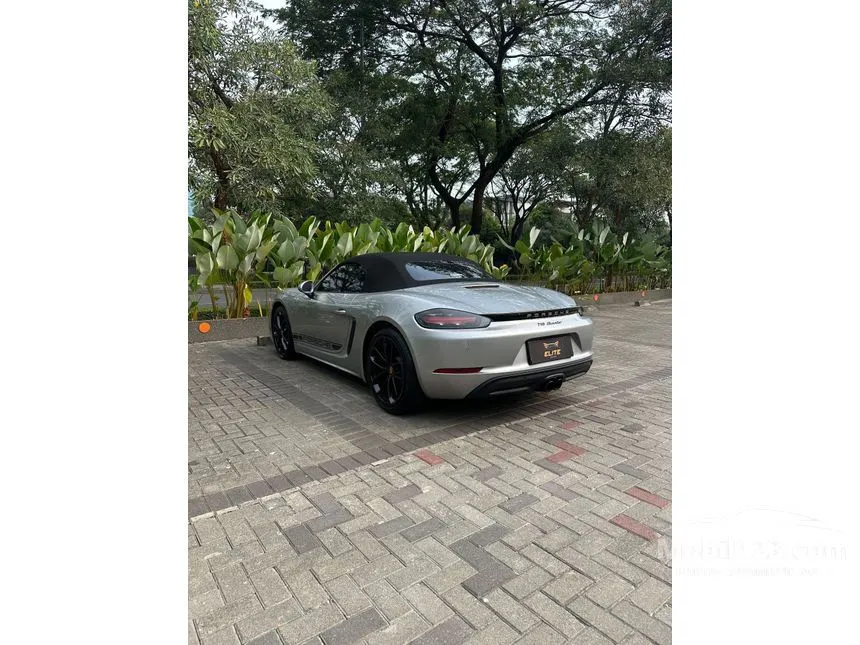 2025 Porsche 718 Boxster Convertible