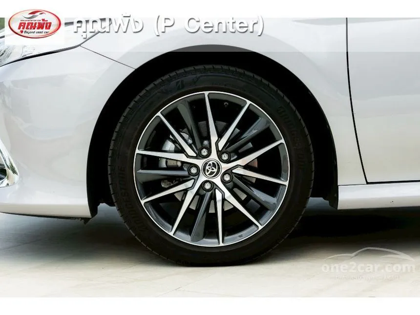 2024 Toyota CAMRY HEV Premium Sedan