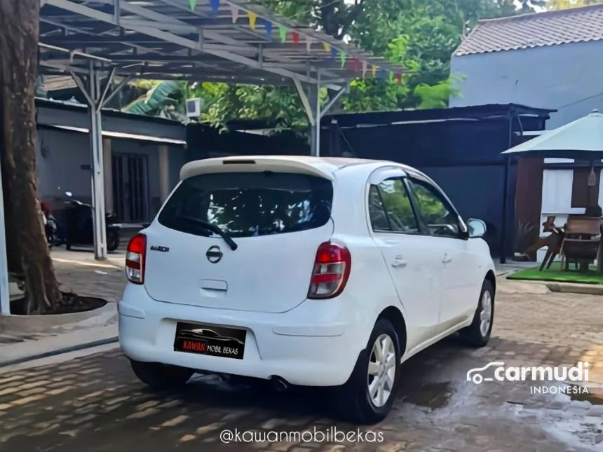 2011 Nissan March XS Hatchback