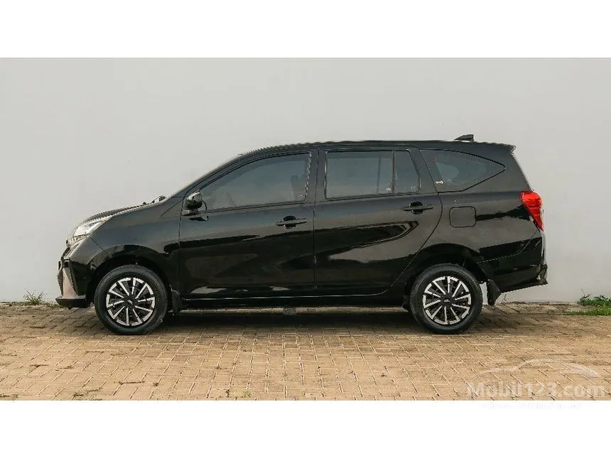 2023 Daihatsu Sigra M MPV