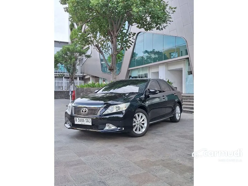 2014 Toyota Camry V Sedan