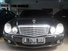 Mercedes-Benz E200 2010 HITAM MULUS LIKE NEW DP ANGS RINGAN FREE AKSESORIS DAN BERGARANSI
