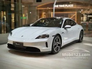 2024 Porsche Taycan Performance Battery Sedan