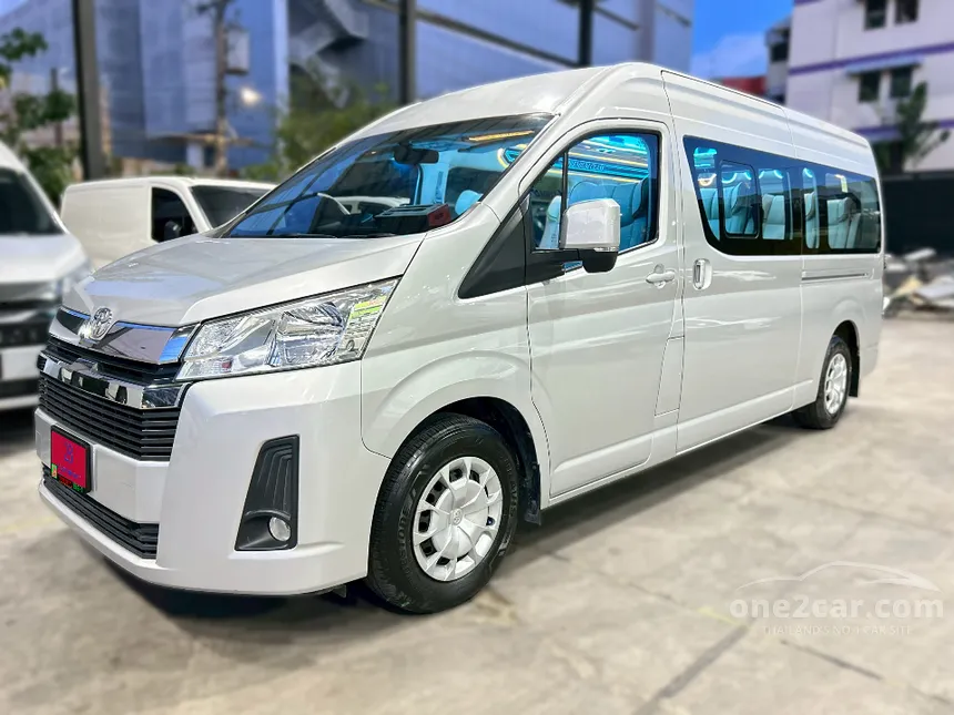 2021 Toyota Commuter Van