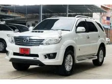 2013 Toyota FORTUNER 3.0 (ปี 12-15) V SUV