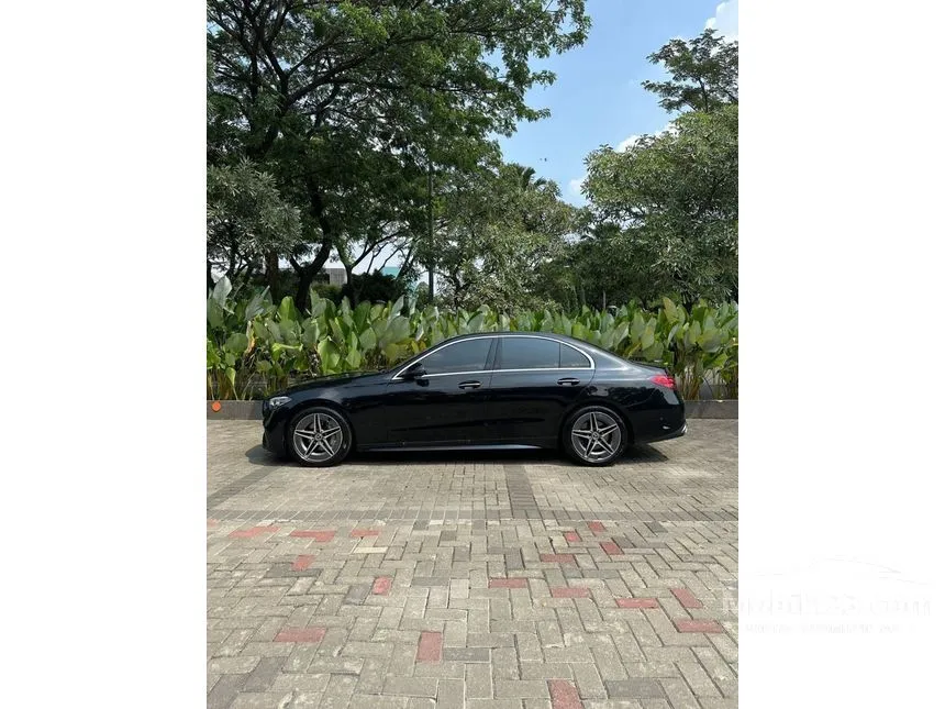 2023 Mercedes-Benz C300 AMG Line Sedan