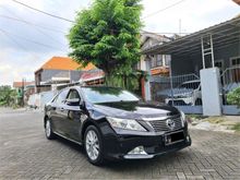 2012 Toyota Camry 2.5 V Sedan Tgn Pertama, KM Rendah Record, Bisa Kredit tt Accord