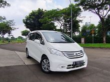 HONDA FREED E PSD AT 2014 Low Km Sangat terawat Istimewa