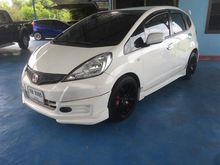 2013 Honda Jazz 1.5 (ปี 08-14) V i-VTEC Hatchback AT
