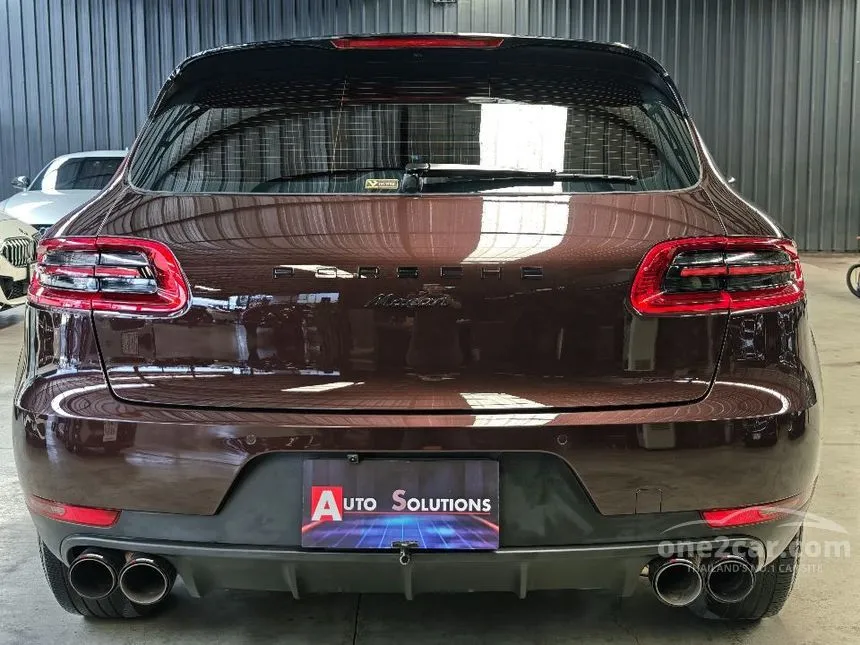2016 Porsche MACAN SUV