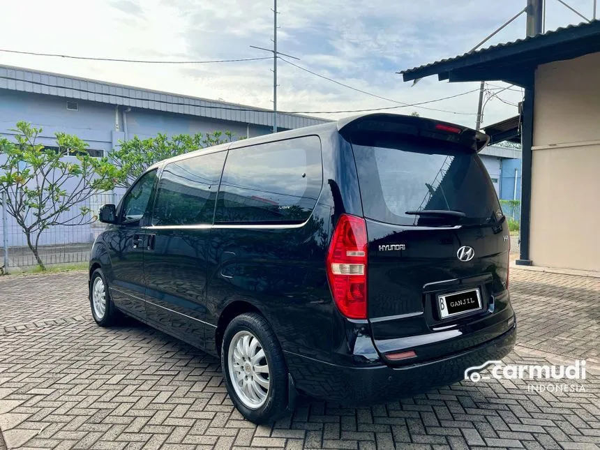 2012 Hyundai H-1 XG MPV