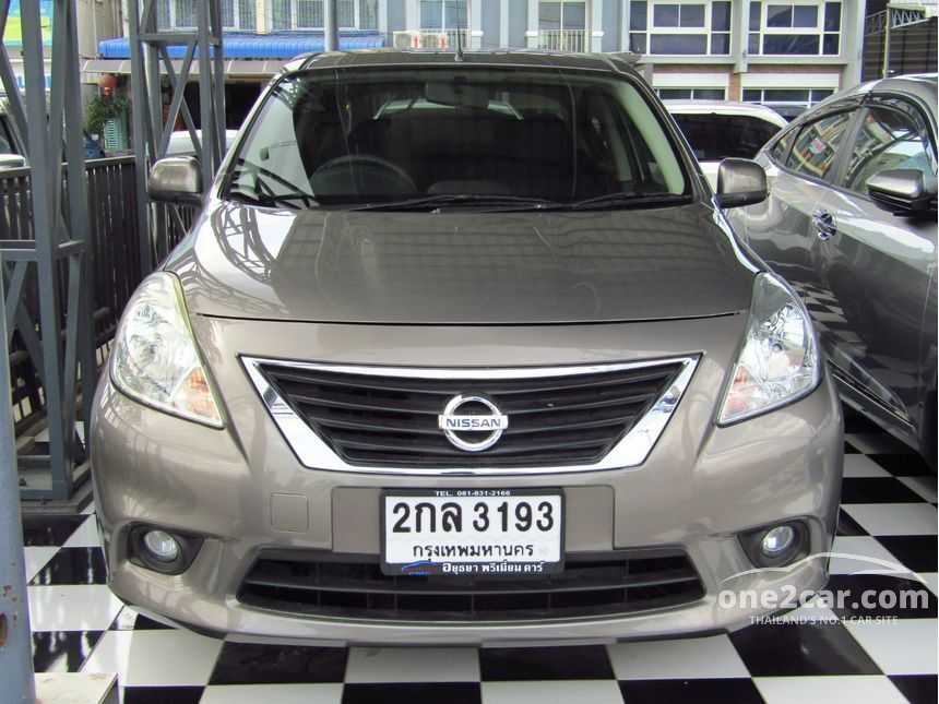 Nissan almera 2011