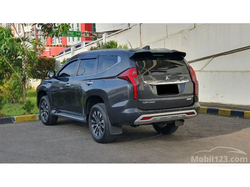 2022 Mitsubishi Pajero Sport Dakar 4x2 SUV