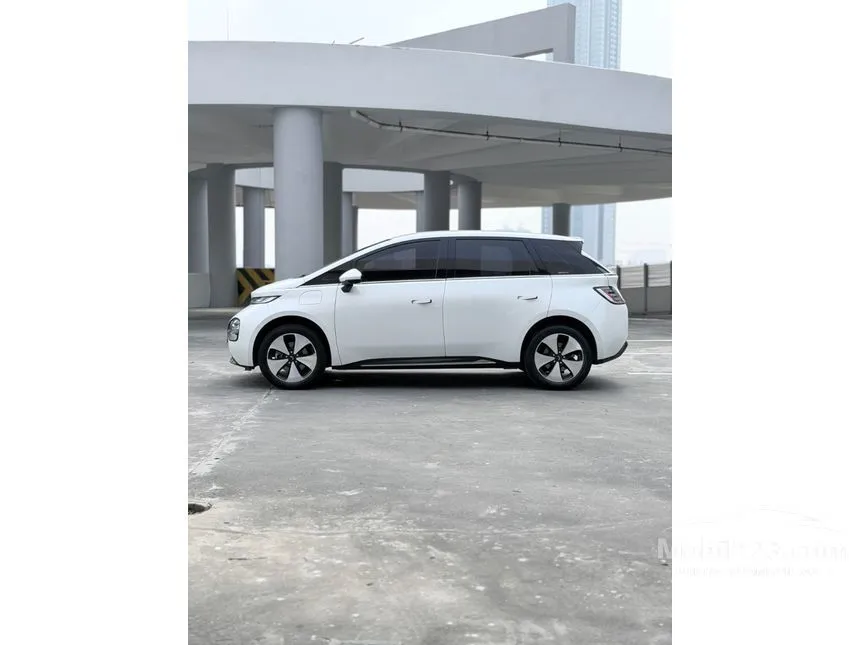 2024 Wuling Cloud EV 460KM Hatchback