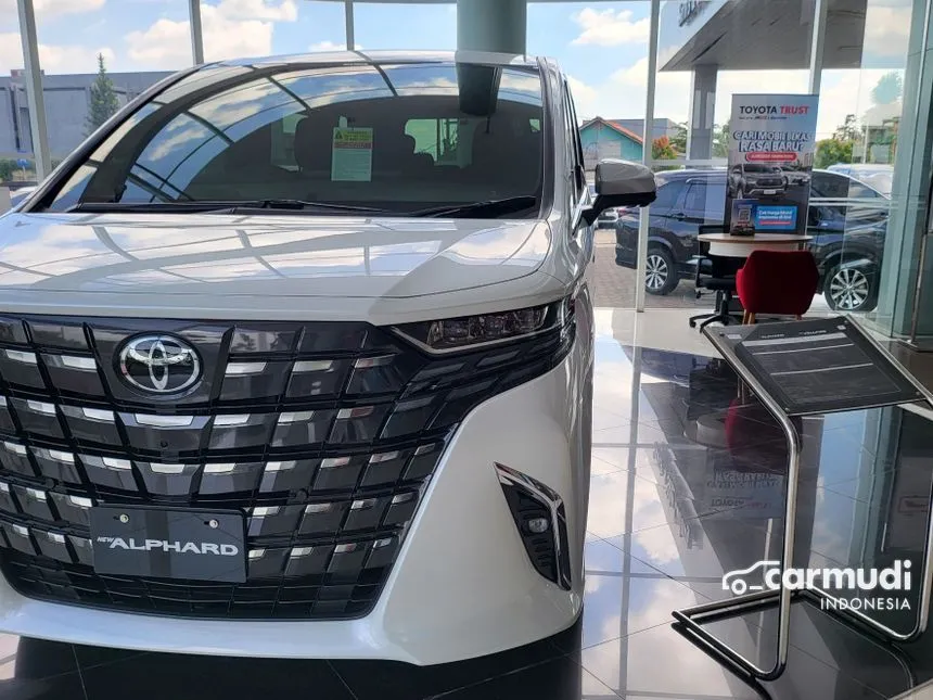 2025 Toyota Alphard HEV (Premium Color) MPV