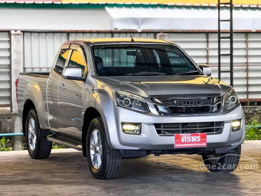 2012 Isuzu D-MAX Hi-Lander Z Space Cab Pickup