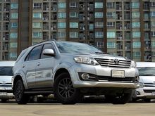 2014 Toyota Fortuner 3.0 (ปี 12-15) V SUV AT
