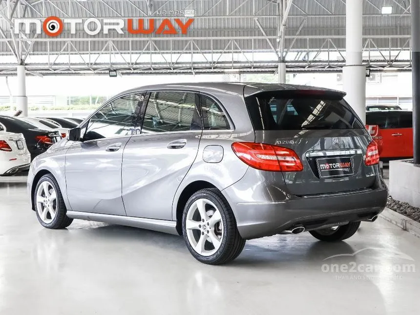 2013 Mercedes-Benz B200 Sports BlueEFFICIENCY Hatchback