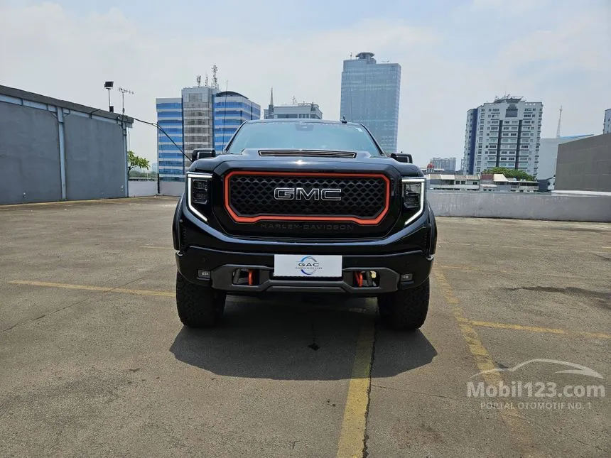 2025 GMC Sierra 1500 V8 Denali Ultimate Dual Cab Pickup