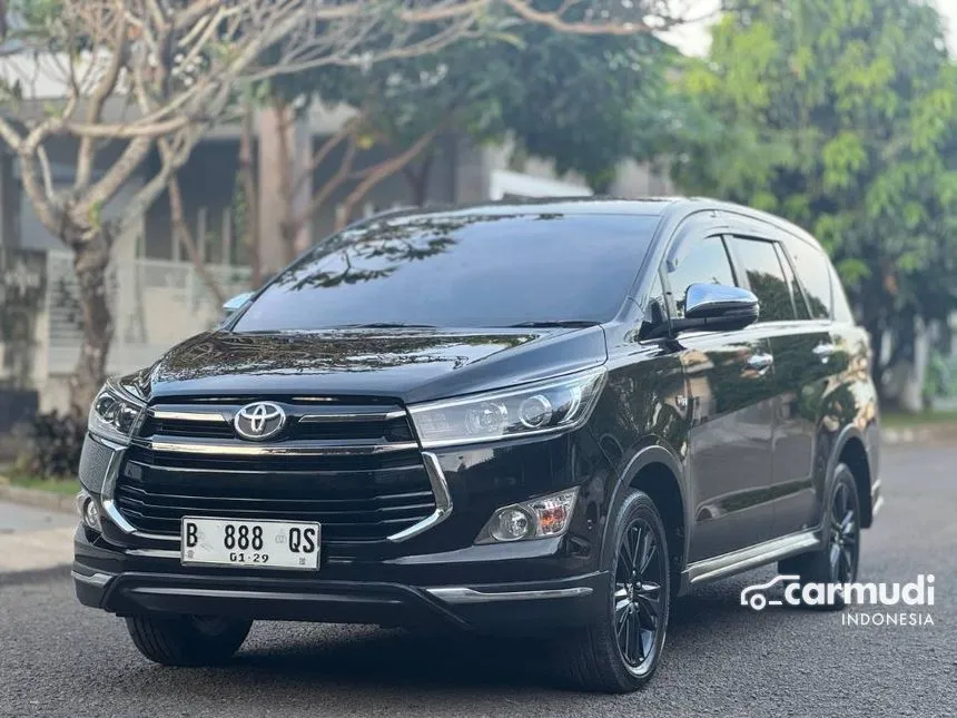 2018 Toyota Kijang Innova Venturer MPV