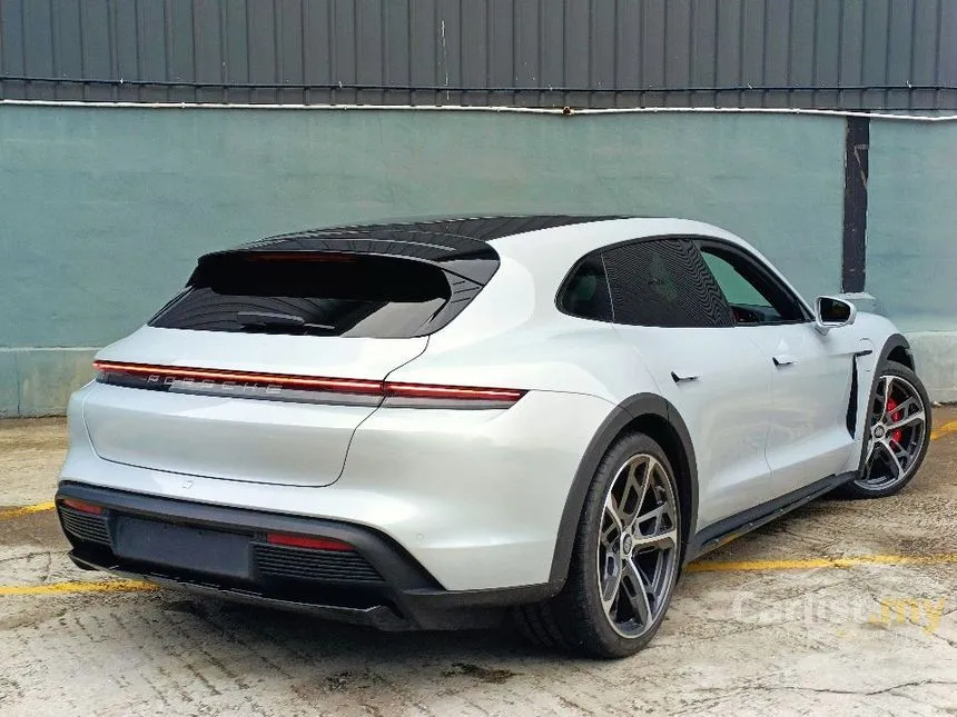 2022 Porsche Taycan 4S Cross Turismo Wagon