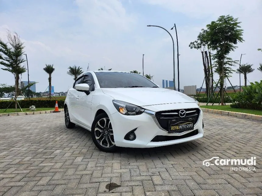 2016 Mazda 2 R Hatchback