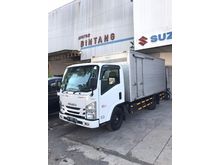 2017 Isuzu Elf 4.6 pmk 2018 Trucks box long terawat dijual di malang