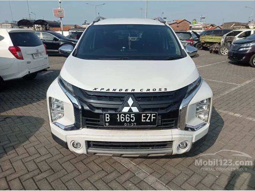 Jual Mobil Mitsubishi Xpander 2021 CROSS Premium Package 1.5 di DKI Jakarta Automatic Wagon Putih Rp 240.000.000