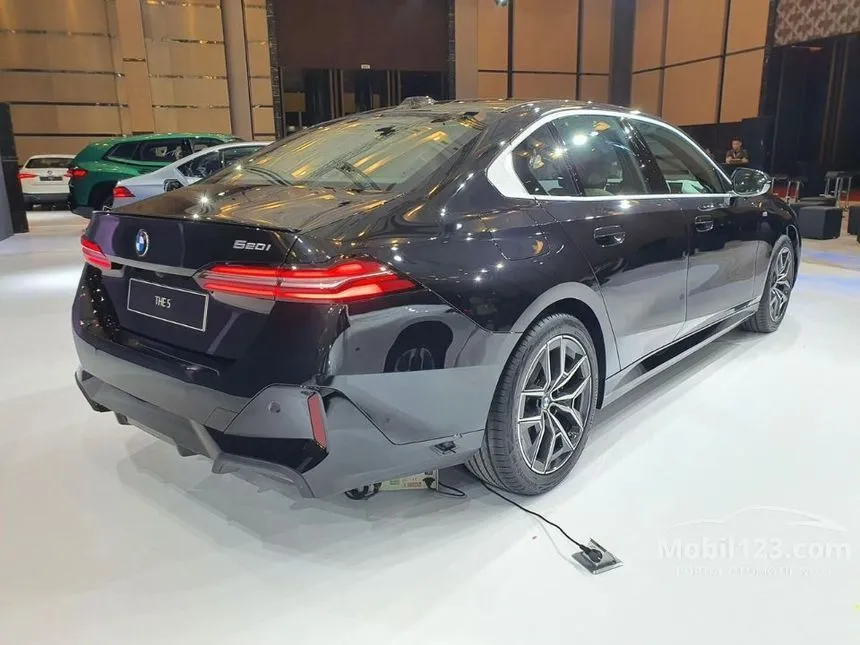 2026 BMW 520i M Sport Sedan