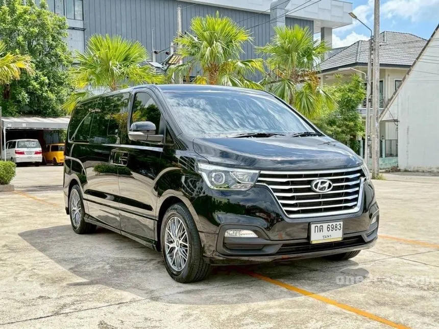 2019 Hyundai GRAND STAREX VIP Wagon